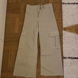 Zara Beige Cropped Wide-Leg, High Rise Cargo Denim